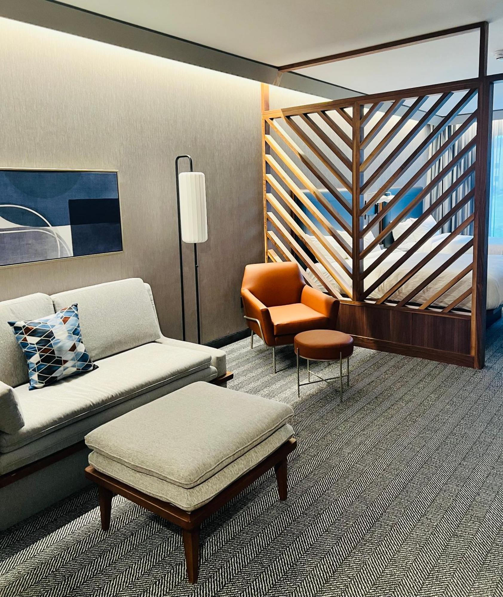Courtyard By Marriott Bettendorf Bagian luar foto
